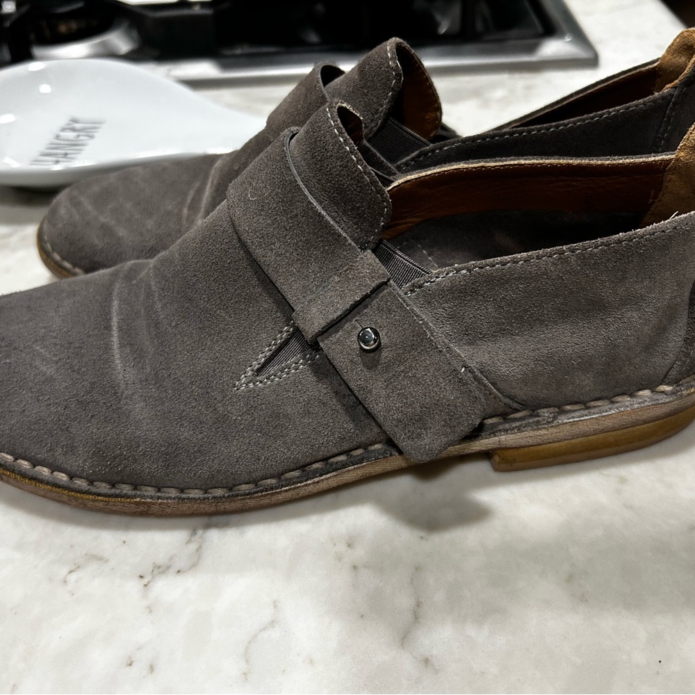 VINCE Women’s Gray Suede Loafers